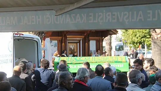 Son yolculuğuna dualarla uğurlandı