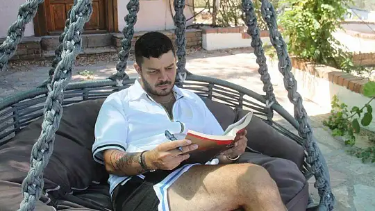 YAZAR ERTOŞİ'DEN BİR TOPLUMSAL PROJE DAHA