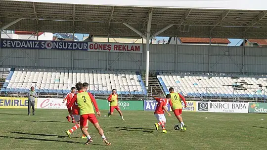Fethiyespor'un gençleri özel sporcularla karşılaştı