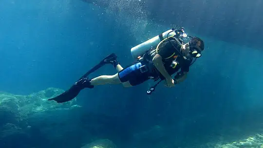 FETHİYE'DE DALIŞ MERKEZLERİ FAALİYETLERİNE KONTROLLÜ BAŞLADI