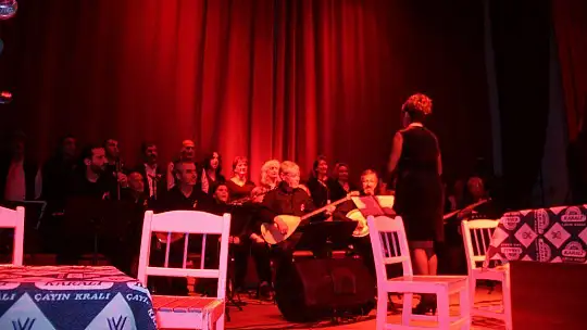 Küçük Gelin müzikali beğenildi 