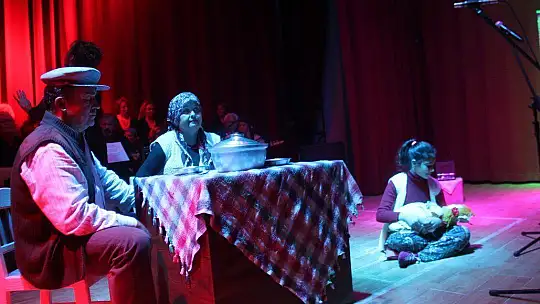 Küçük Gelin müzikali beğenildi 