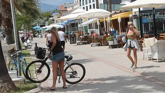 ÇALIŞ PLAJI'NDA SOSYAL MESAFELİ DÜZENLEME