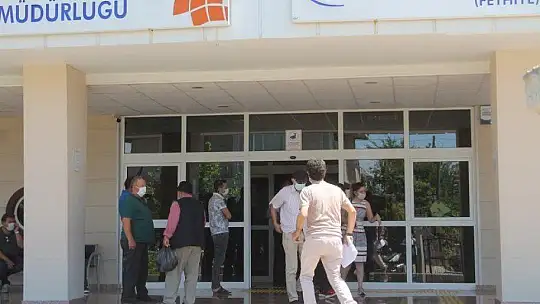 Tapu Müdürlüğü'nde yoğunluk yaşanıyor