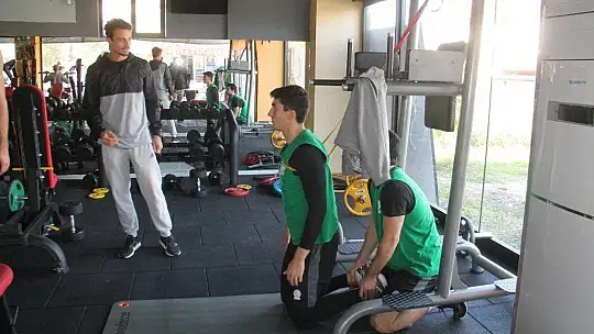 Lokman Hekim Fethiye Belediyespor salonda çalıştı