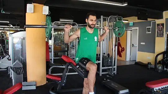 Lokman Hekim Fethiye Belediyespor salonda çalıştı