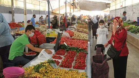 Yaz meyvelerine yoğun ilgi