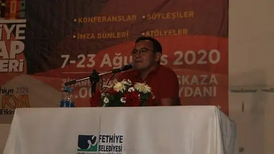 'Medya ve İktidar' söyleşine yoğun ilgi