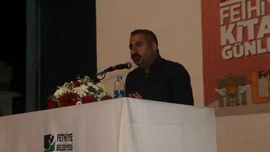 'Medya ve İktidar' söyleşine yoğun ilgi