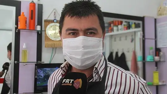 Berberler açılış saatinden memnun