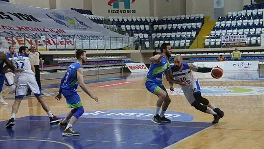 Sessiz maçın kazananı Merkez Efendi 88-106