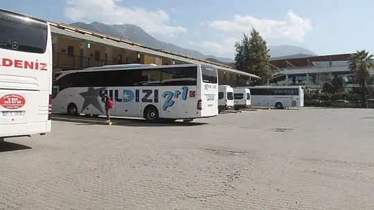 Otobüsler tam kapasite çalışmaya başladı