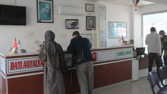 Otobüsler tam kapasite çalışmaya başladı