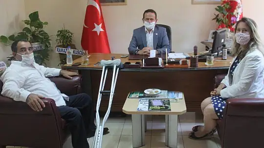 ARSLANCA'DAN İLÇE BAŞKANI ÖZTÜRK'E ZİYARET