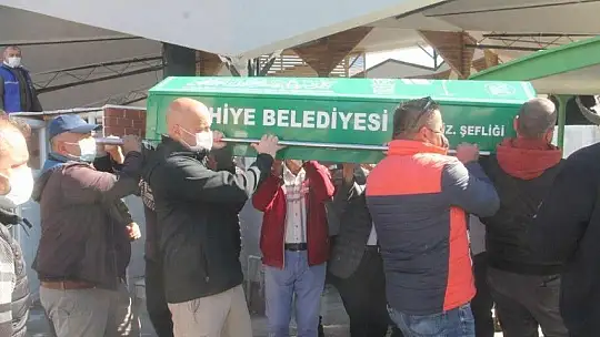 Ege türküleri öksüz kaldı