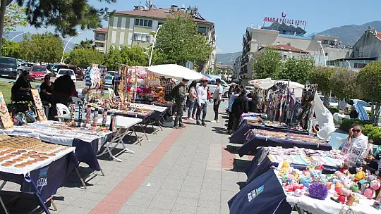 El Emeği Ürünler Sahiplerini Bekliyor