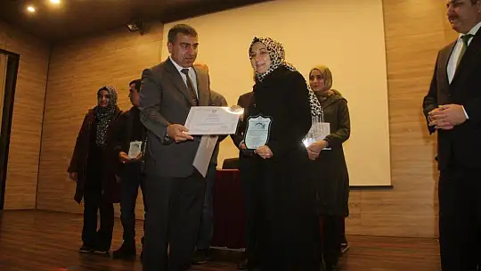 Güzel, 'Mevlana ilhamını İslam'dan almıştır'