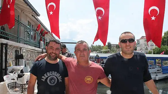 Çalış Boat yeni sezonu yemekle karşıladı