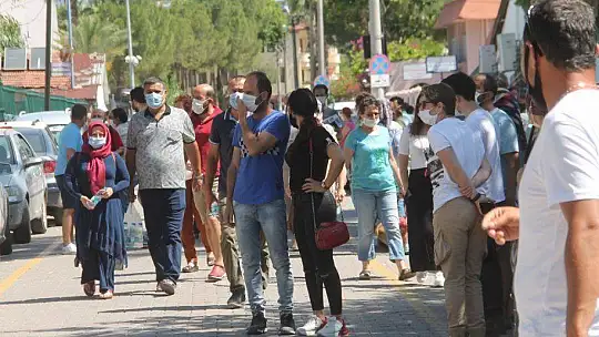 MASKE TAKMAYANLARA 900 TL CEZA