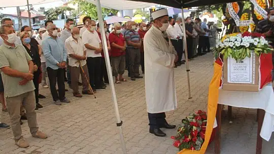ALİ HİLMİ DÖĞERLİ, SON YOLCULUĞUNA DUALARLA UĞURLANDI