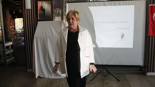 'Geleceğin liderlerini kadınlar yetiştirecektir'