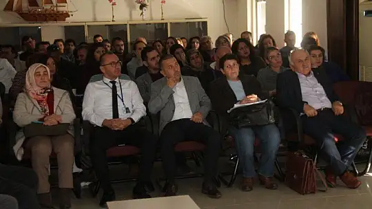 Elektronik Belge ve Defter Uygulamalarındaki Yenilikler Anlatıldı