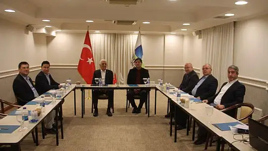 CHP'li belediye başkanları Fethiye'de toplandı