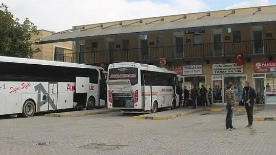Şehirlerarası otobüs yolculuğu sınırlandırıldı
