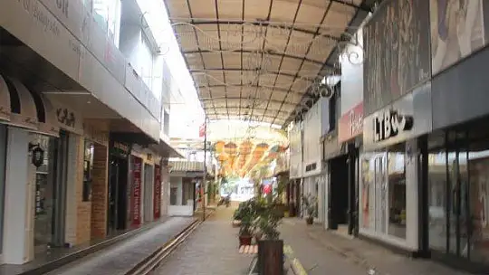 Fethiye Sokakları Boş Kaldı