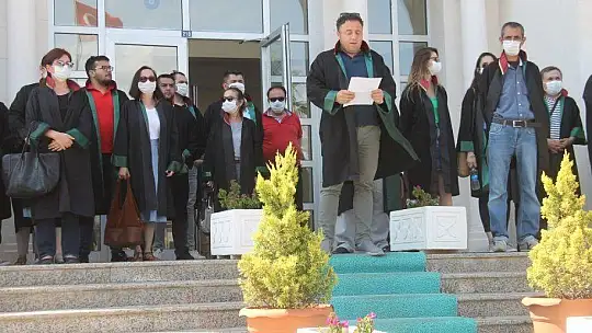 Taşer, 'Avukatlık yasası bizzat çiğnenmiştir'