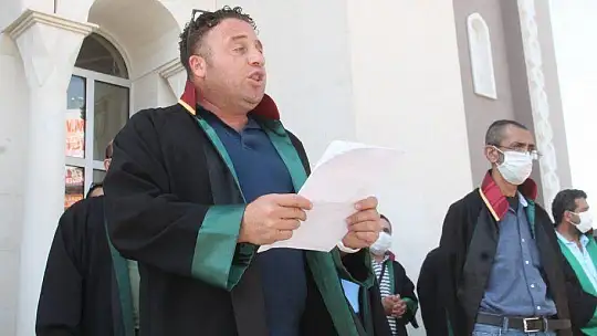 Taşer, 'Avukatlık yasası bizzat çiğnenmiştir'