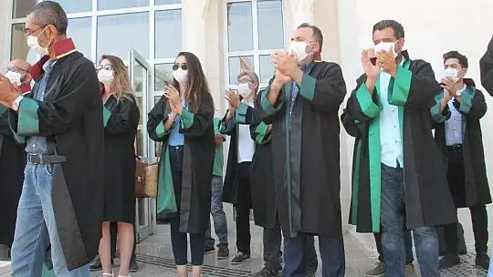 Taşer, 'Avukatlık yasası bizzat çiğnenmiştir'