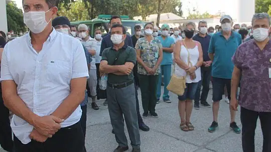 Poliklinikte Fenalaşan Doktor Kurtarılamadı 