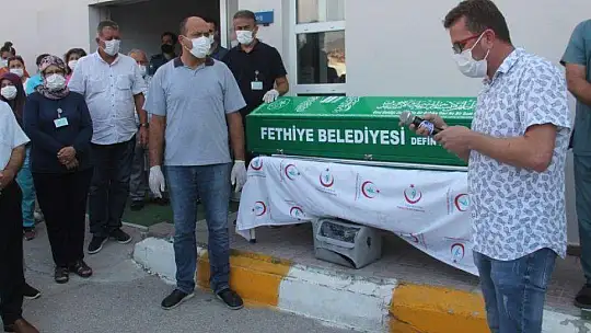 Poliklinikte Fenalaşan Doktor Kurtarılamadı 