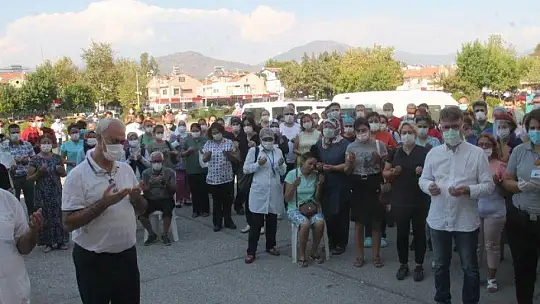 Poliklinikte Fenalaşan Doktor Kurtarılamadı 