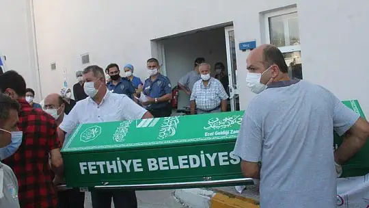 Poliklinikte Fenalaşan Doktor Kurtarılamadı 