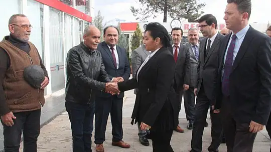 Vali Civelek, Muhtarların Sorunlarını Dinledi