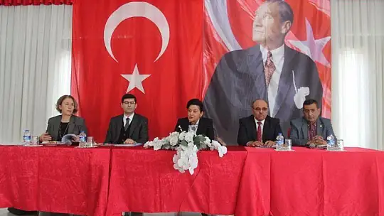 Vali Civelek, Muhtarların Sorunlarını Dinledi