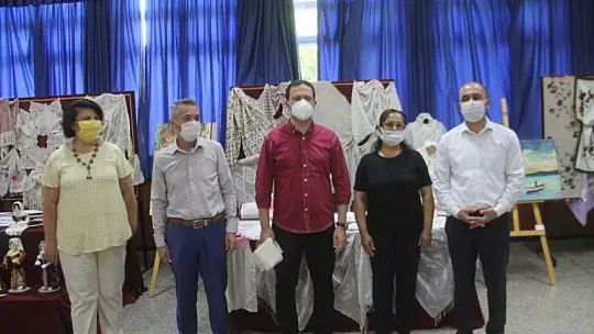 Hayat Boyu Öğrenme haftası sergisi açıldı