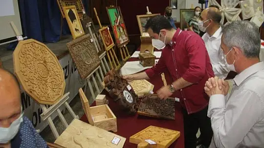 Hayat Boyu Öğrenme haftası sergisi açıldı