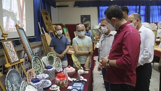 Usta Öğreticiler el becerilerini sergiledi 