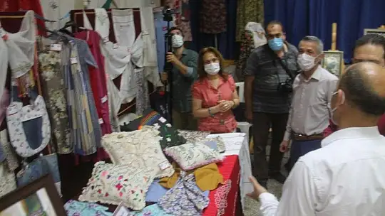 Usta Öğreticiler el becerilerini sergiledi 