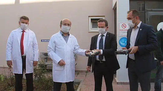 Öztürk'ten sağlık çalışanlarına moral 