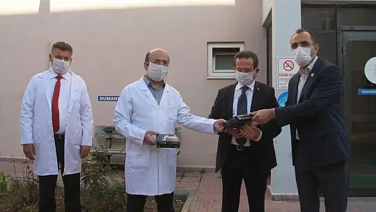 Öztürk'ten sağlık çalışanlarına moral 