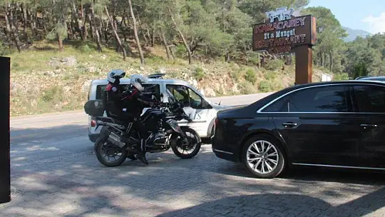 Fethiye'de Polis Ekiplerine Sürpriz Kutlama 