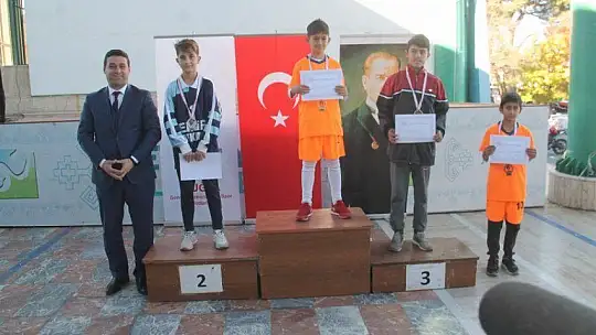 Atatürk Koşusunda Favoriler Kazandı