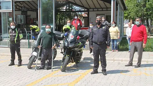 Emniyet Müdüründen Sakatlar Derneği'ne Ziyaret