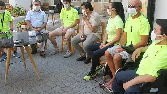 Süper Lig Sporcuları Kaymakam Şahiner'i Ziyaret Etti 