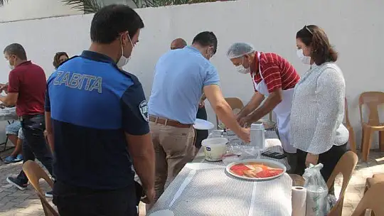 AŞURE ETKİNLİĞİNİ GELENEK HALİNE GETİRDİ