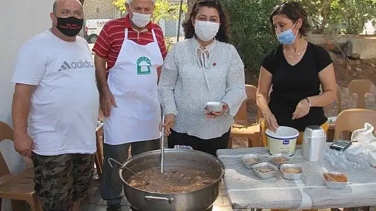 AŞURE ETKİNLİĞİNİ GELENEK HALİNE GETİRDİ